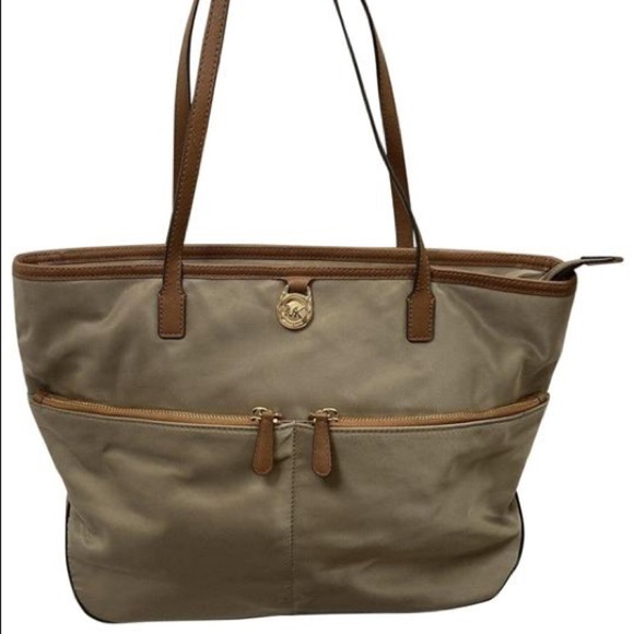 Michael Kors Kempton Tote Nylon Beige Brown Faux Leather Gold Hardware - Picture 2 of 14